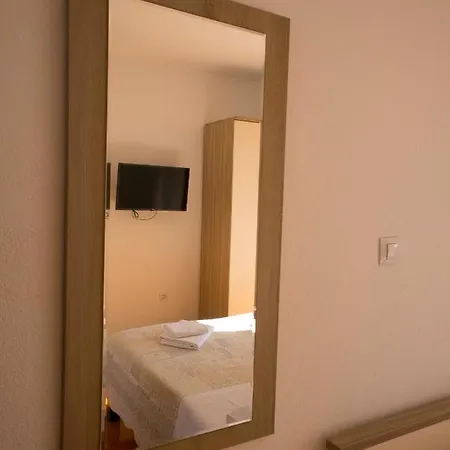 Ruby With Sea View No1 Apartment *